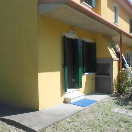 Ferienhaus Ferienhaus direkt am Meer mit Wallbox für Elektroautos