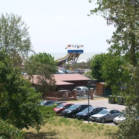 Ferienhaus direkt am Meer mit Wallbox für Elektroautos Lido di Volano